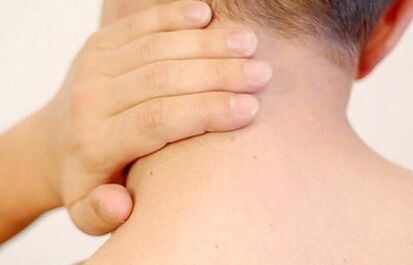 Síntomas da osteocondrose cervical